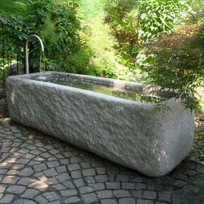 Nr.1 Granitbrunnen gross Nr.1 Granitbrunnen gross